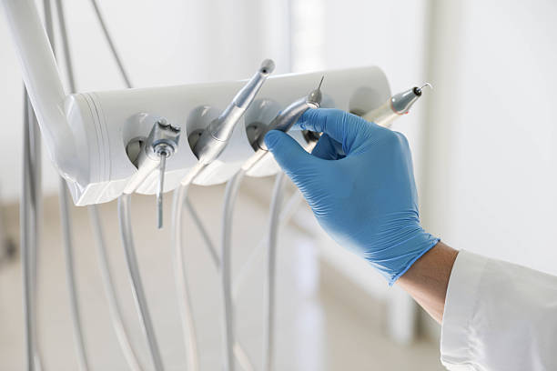 Professional Emergency Dentist technician working in Hargill, TX